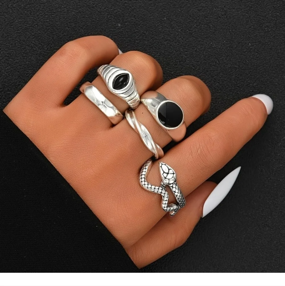 Silver Gothic Mixed Midi & Stackable Rings Set - Black Accents